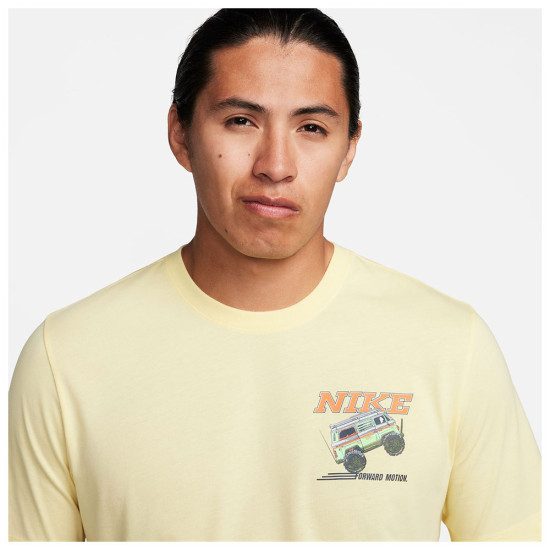 Nike Ανδρική κοντομάνικη μπλούζα U Sportswear Tee Sole Rally LBR